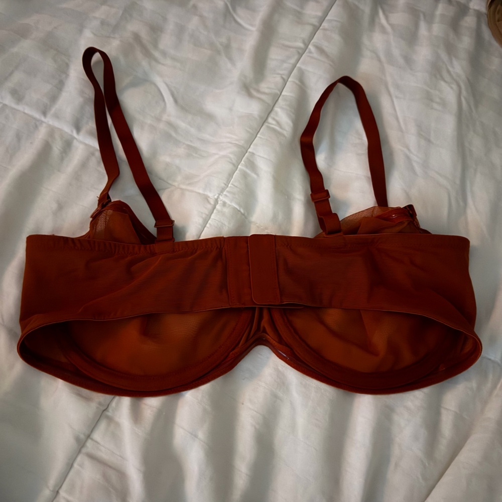 SKIMS Rust Brown Women's Bra - Picture 3 of 3